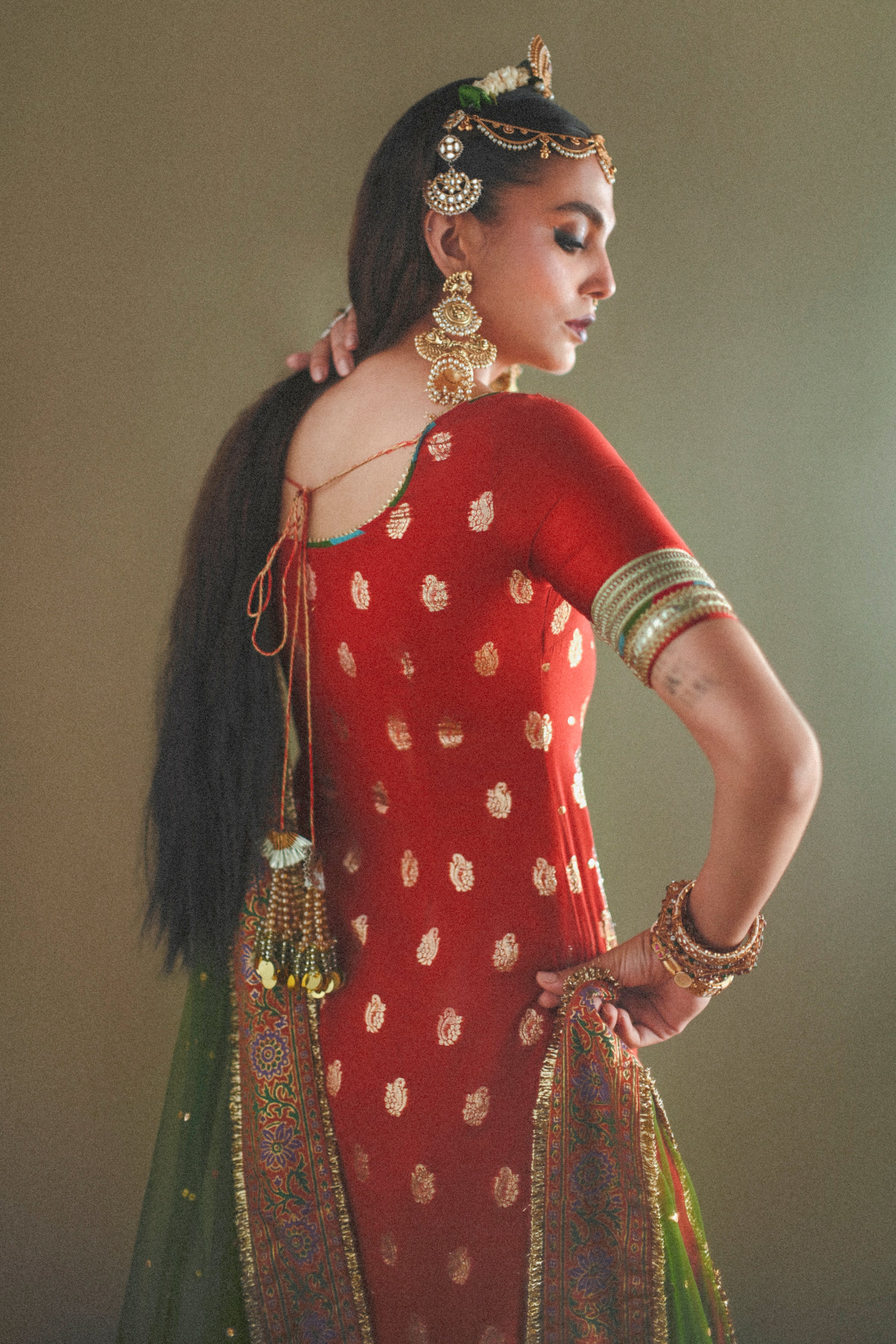 LAAL PARI
