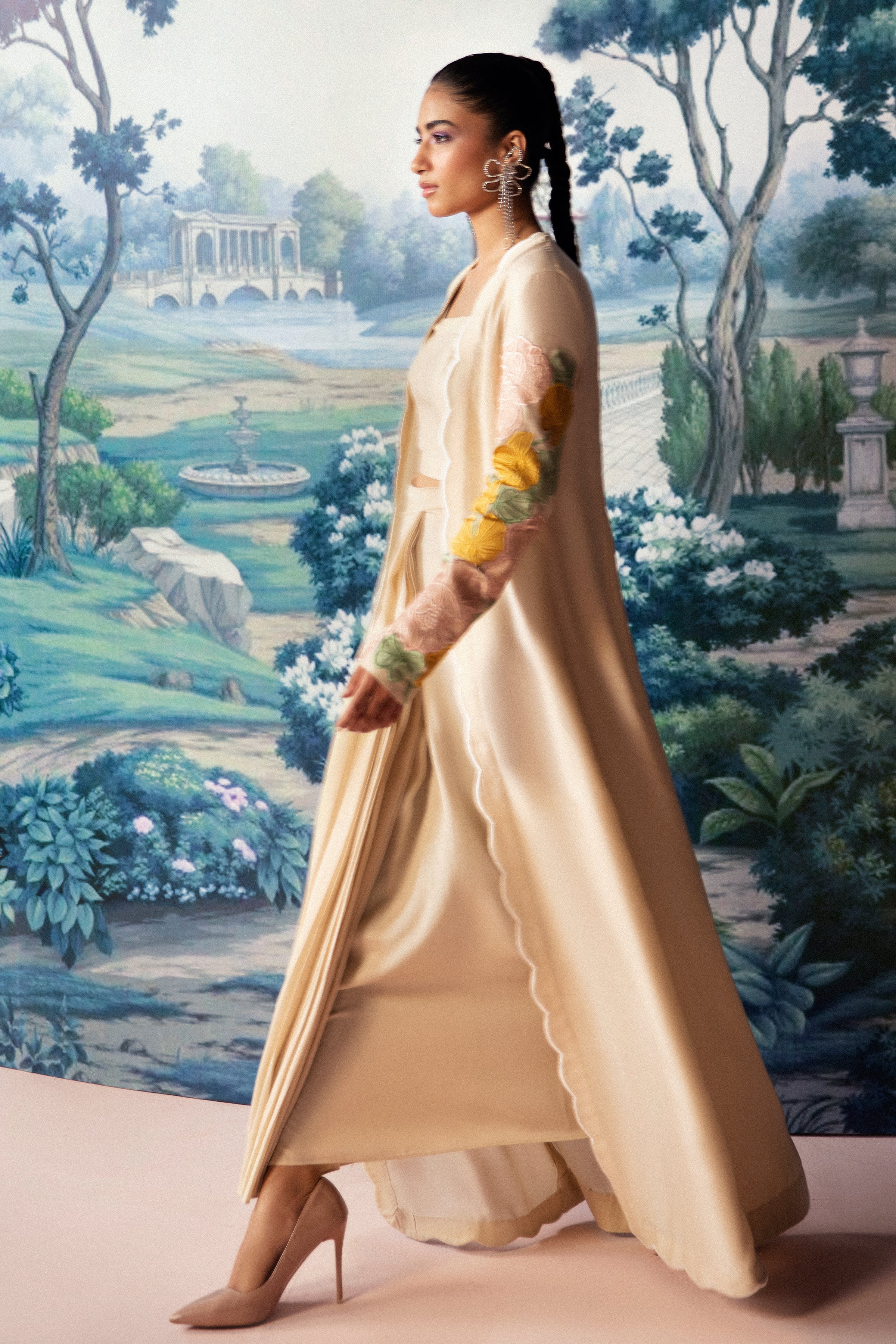 IVORY BLOOM